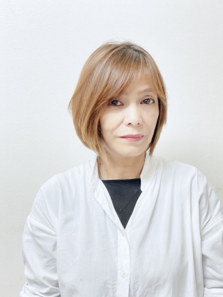 スタッフ 藤原育代